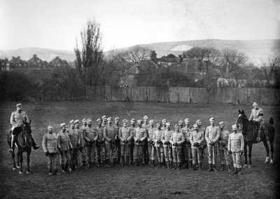 Officieren van de Queens Westminster Volunteers (13th Middlesex), ca. 1890s door Francis G. O. Stuart